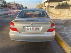 تۆیۆتا کامری